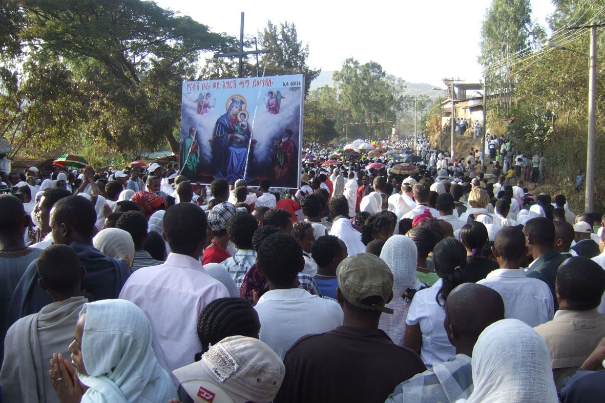 Eth-Timkat__Dans_la_procession_5