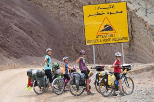 Une épopée familiale à vélo sur les traces du petit prince !