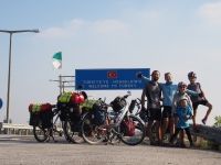 Les Cham à vélo