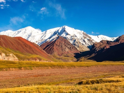 Explorations dans la chaîne Trans Alaï
