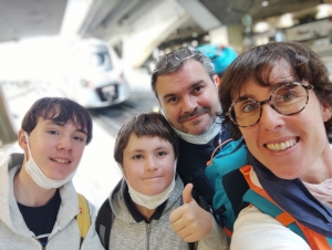 The Catventures : un tour du monde d' un an en famille.