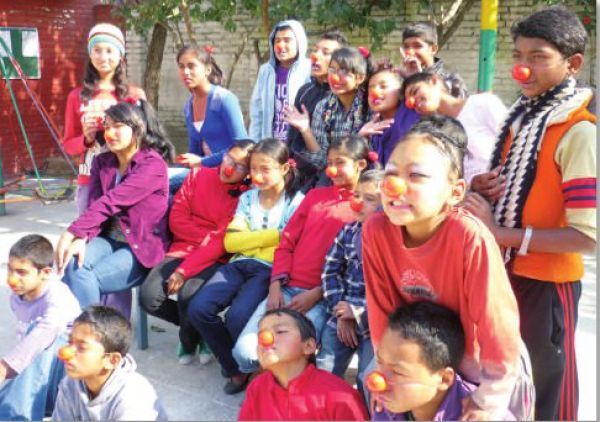 Népal L'école du cirque à Bodnath