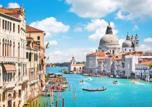 Comment bien organiser un voyage en Europe : astuces et conseils